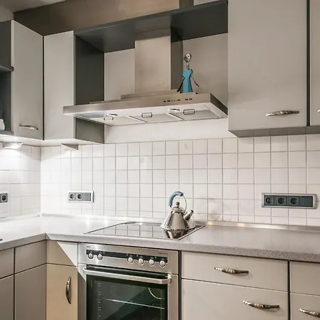 Modern Apartment, That's Live
