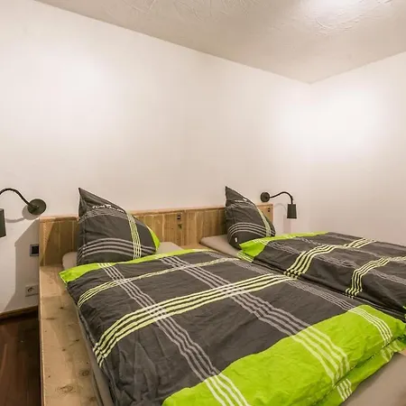 Modern Apartment, That's Live * 洛尔施