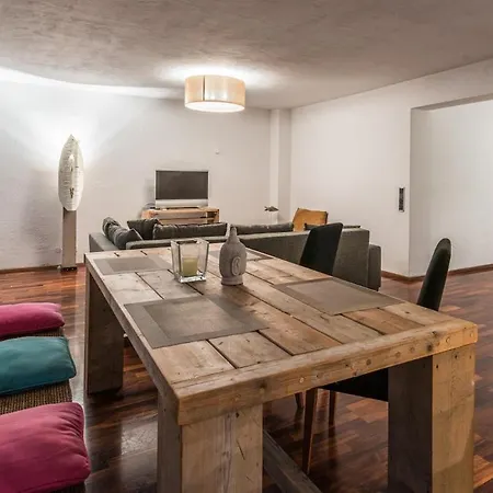 Modern Apartment, That's Live * Lorsch